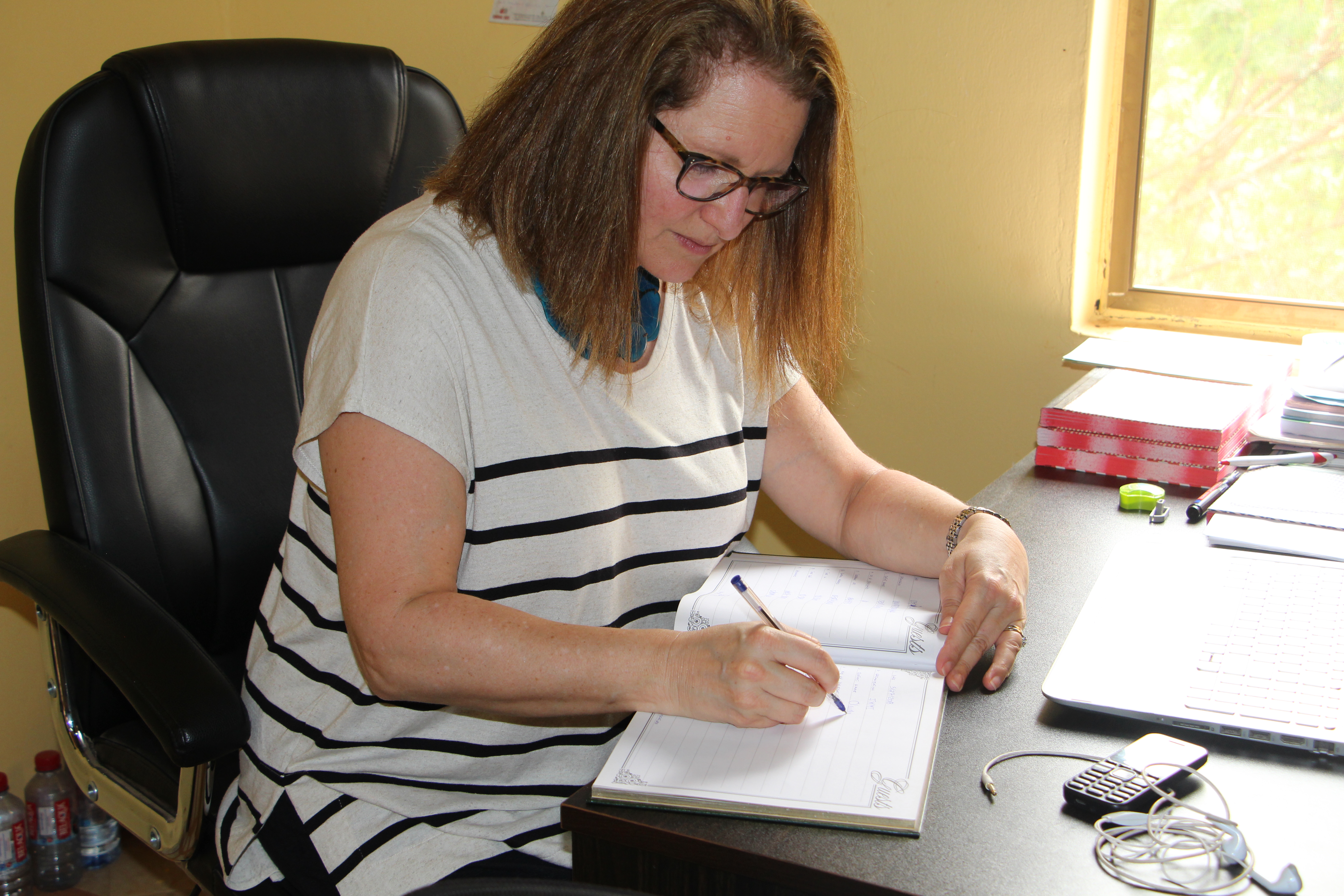 Dr. Claudia Sadoff visiting JVL Fortifer Compost Plant at Borteyman